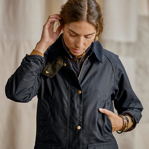 Barbour® Acorn Waxed Jacket - US 7745