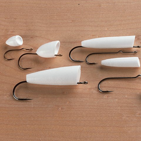 Popper Bodies with Hooks - Bass Popper Bodies with Size 4 and 8 Hooks - US 0802
