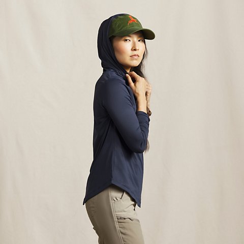 Women’s Sun Defense Hoodie - US 3442